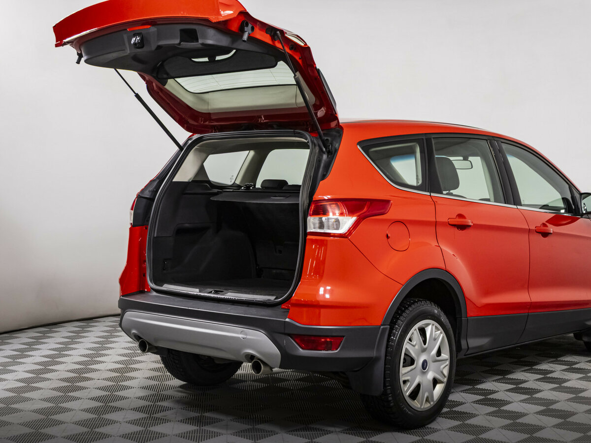 Купить Ford Kuga с пробегом. Фото: #15