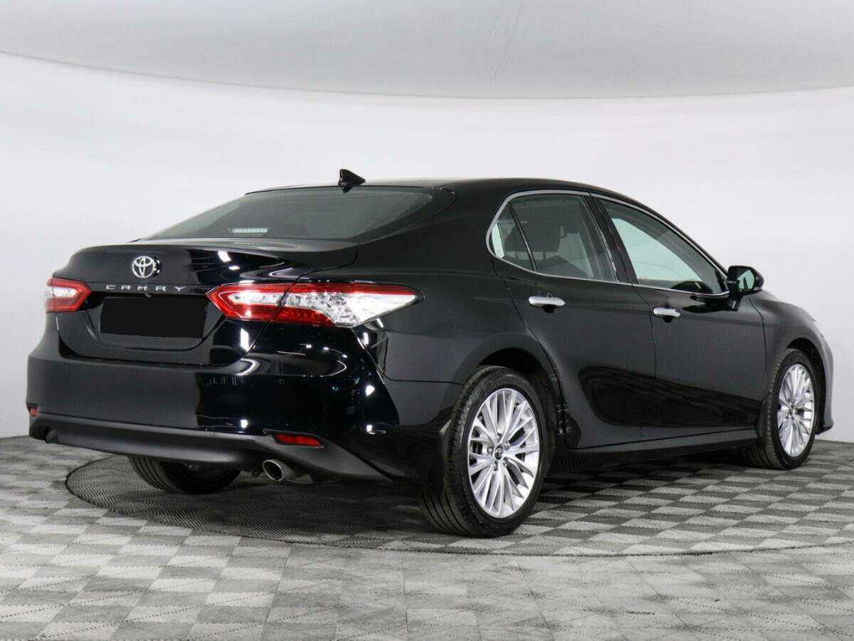 Купить Toyota Camry с пробегом. Фото: #4