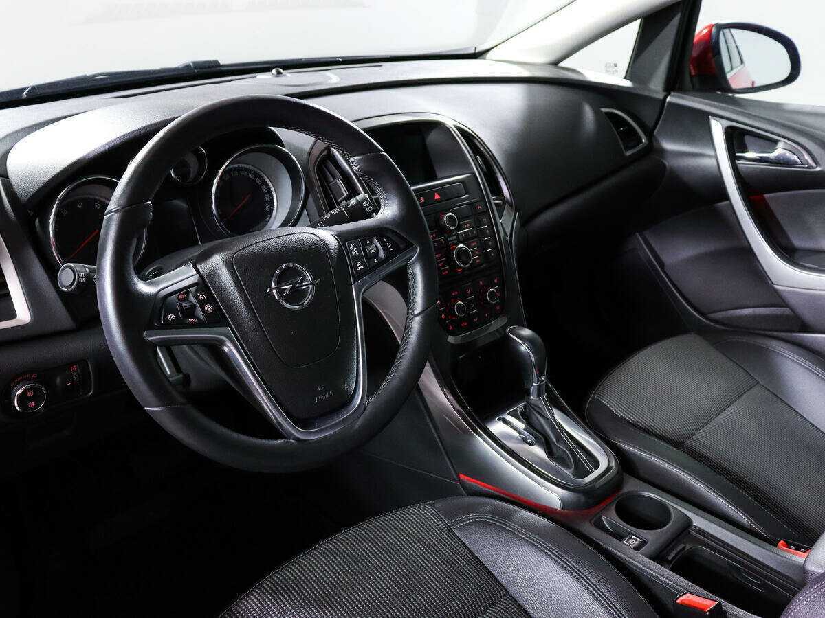 Купить Opel Astra с пробегом. Фото: #11