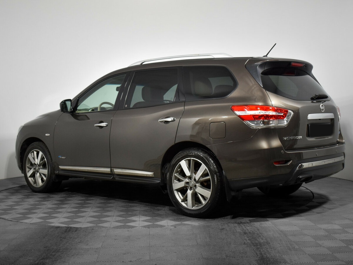 Купить Nissan Pathfinder с пробегом. Фото: #4