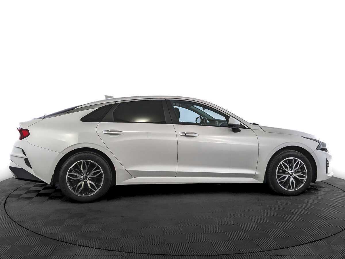 Купить Kia K5 с пробегом. Фото: #3