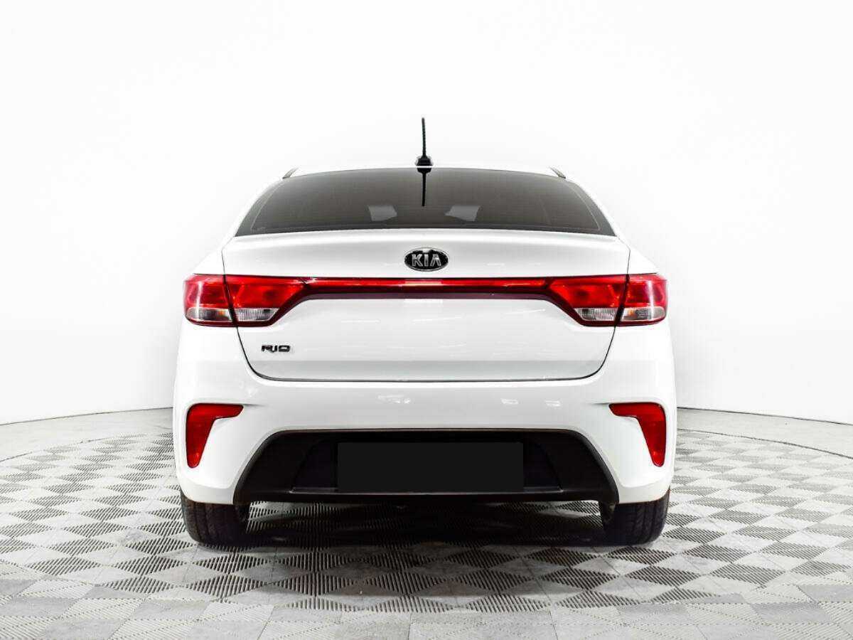 Купить Kia Rio с пробегом. Фото: #5