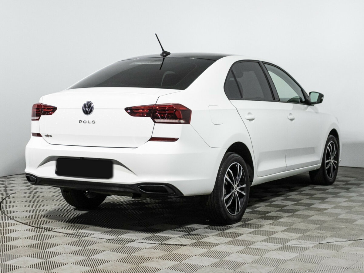 Купить Volkswagen Polo с пробегом. Фото: #4