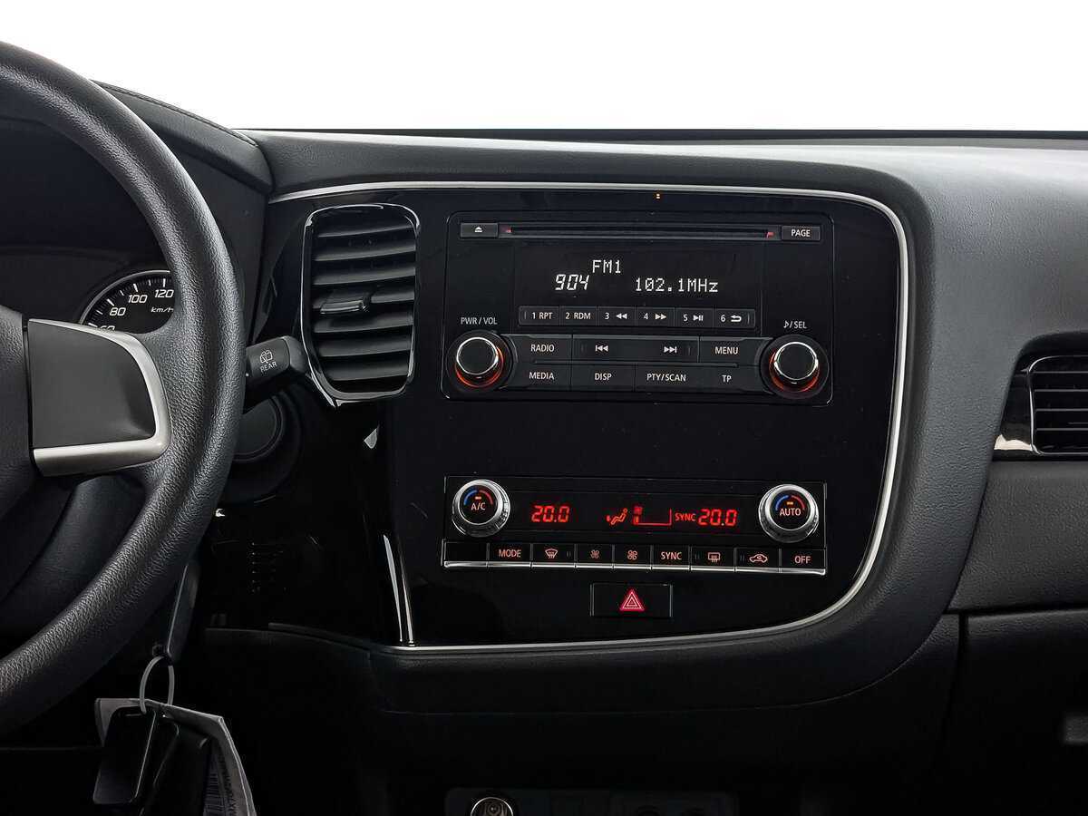 Купить Mitsubishi Outlander с пробегом. Фото: #16