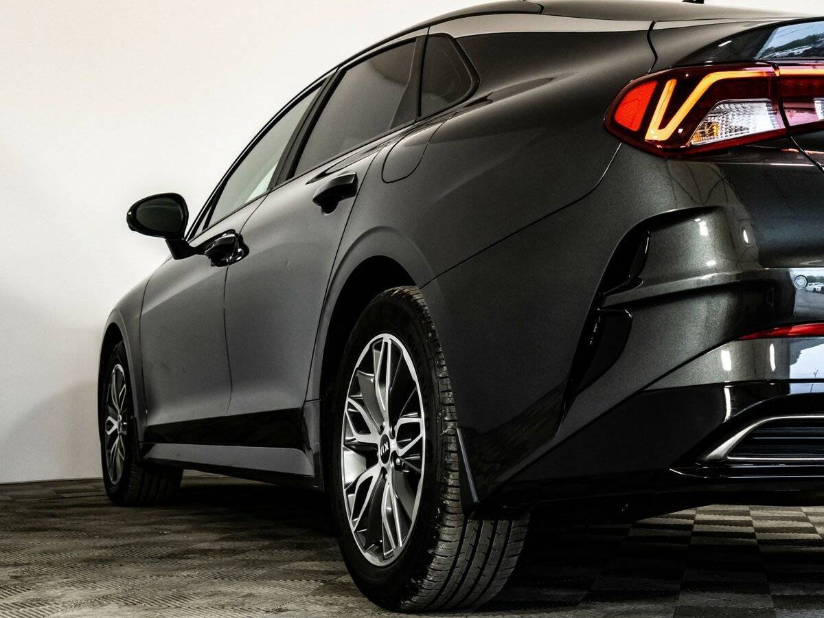 Купить Kia K5 с пробегом. Фото: #9