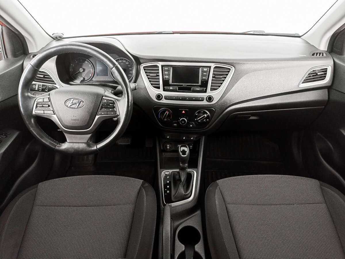 Купить Hyundai Solaris с пробегом. Фото: #13