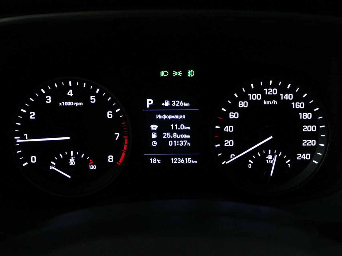 Купить Hyundai Tucson с пробегом. Фото: #10