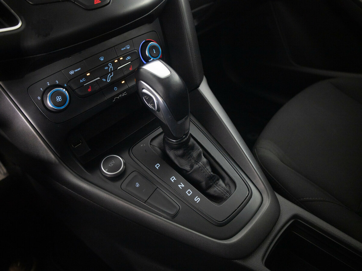 Купить Ford Focus с пробегом. Фото: #6