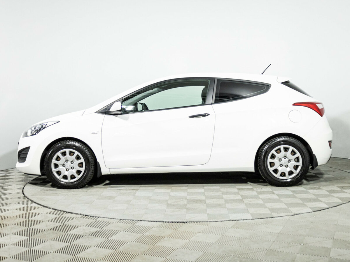 Купить Hyundai i30 с пробегом. Фото: #7