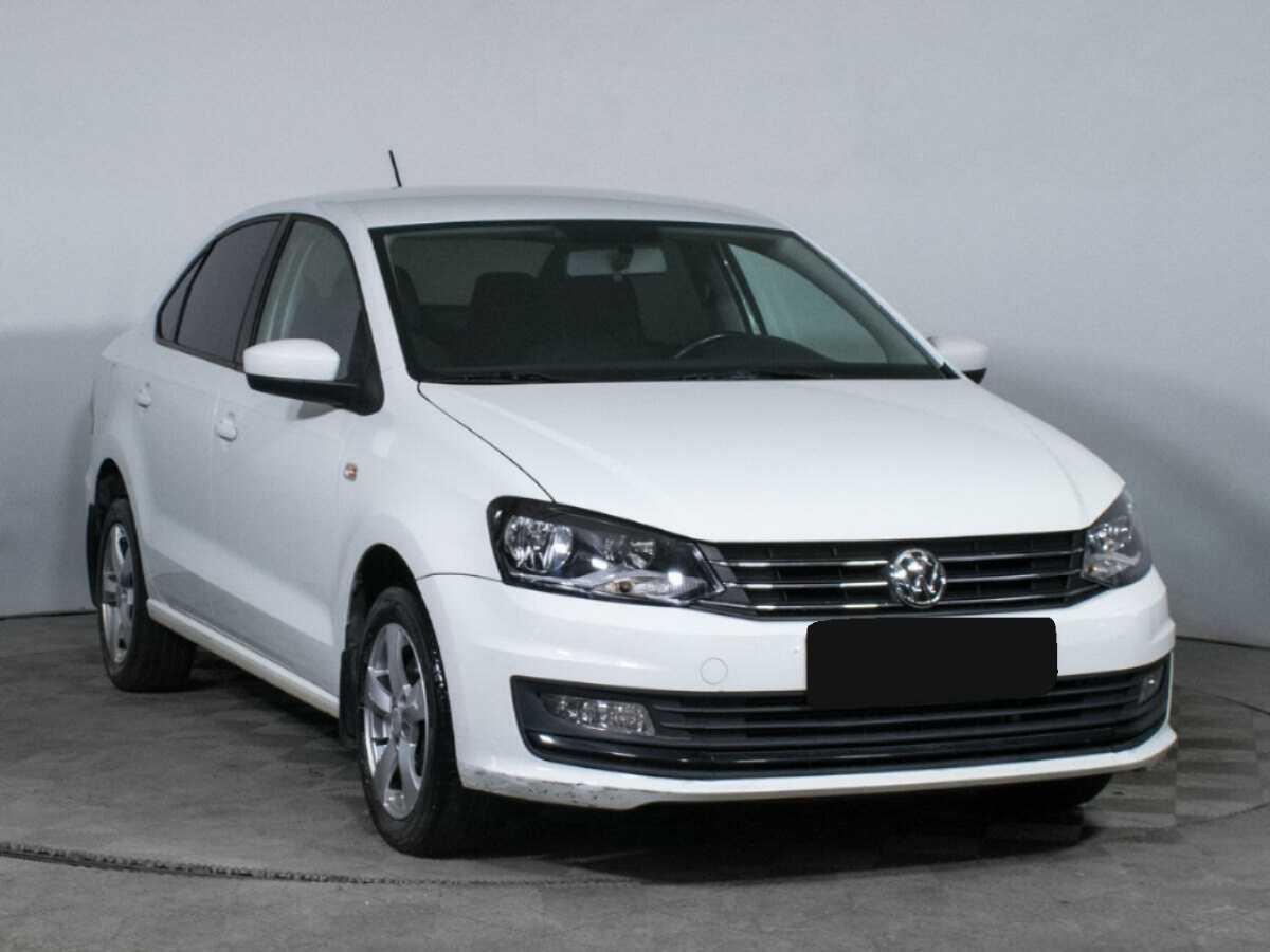 Купить Volkswagen Polo с пробегом. Фото: #2