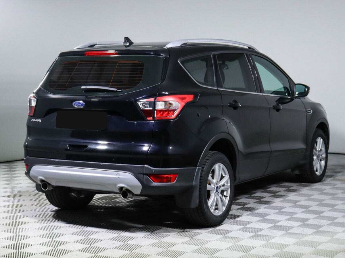 Купить Ford Kuga с пробегом. Фото: #3