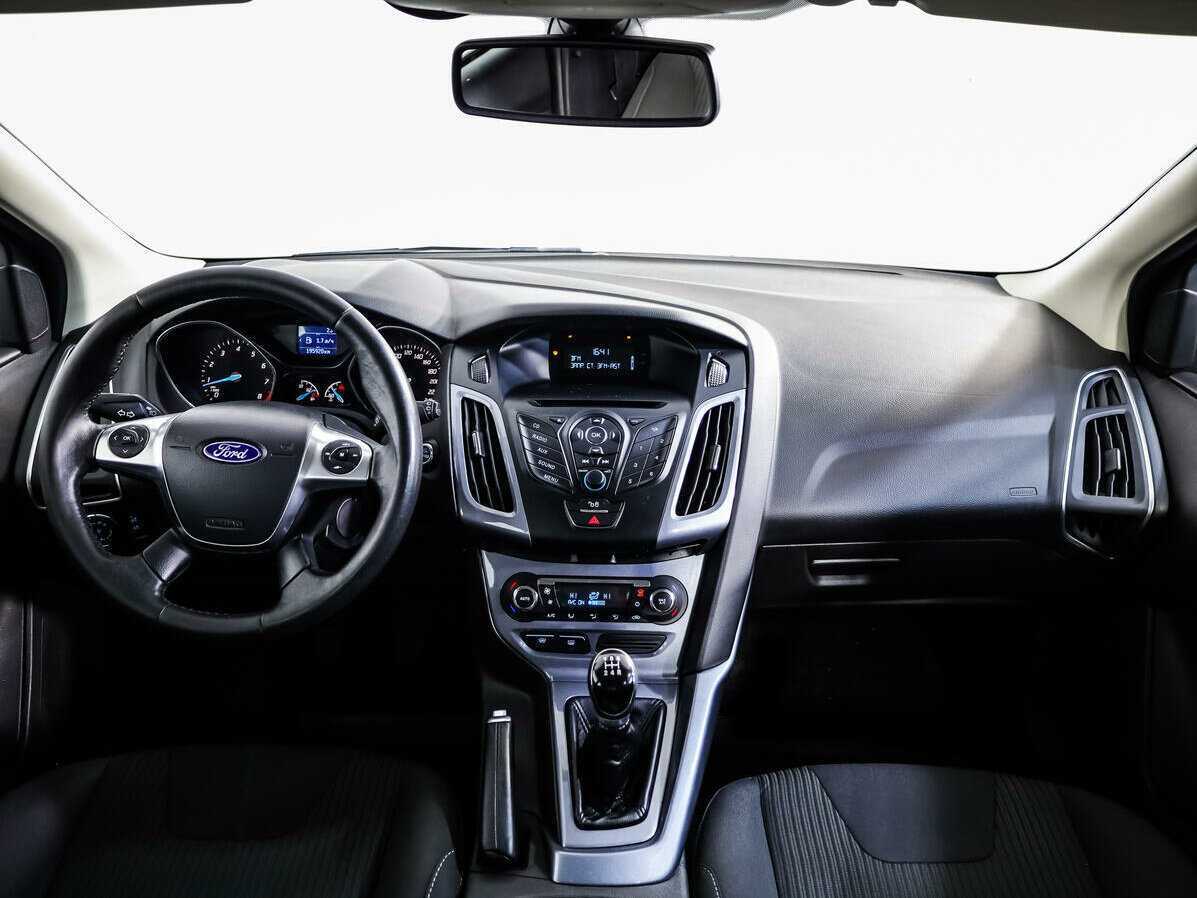 Купить Ford Focus с пробегом. Фото: #8