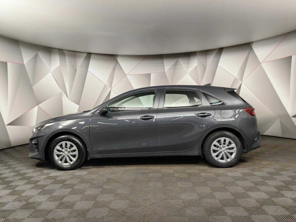 Купить Kia Ceed с пробегом. Фото: #4
