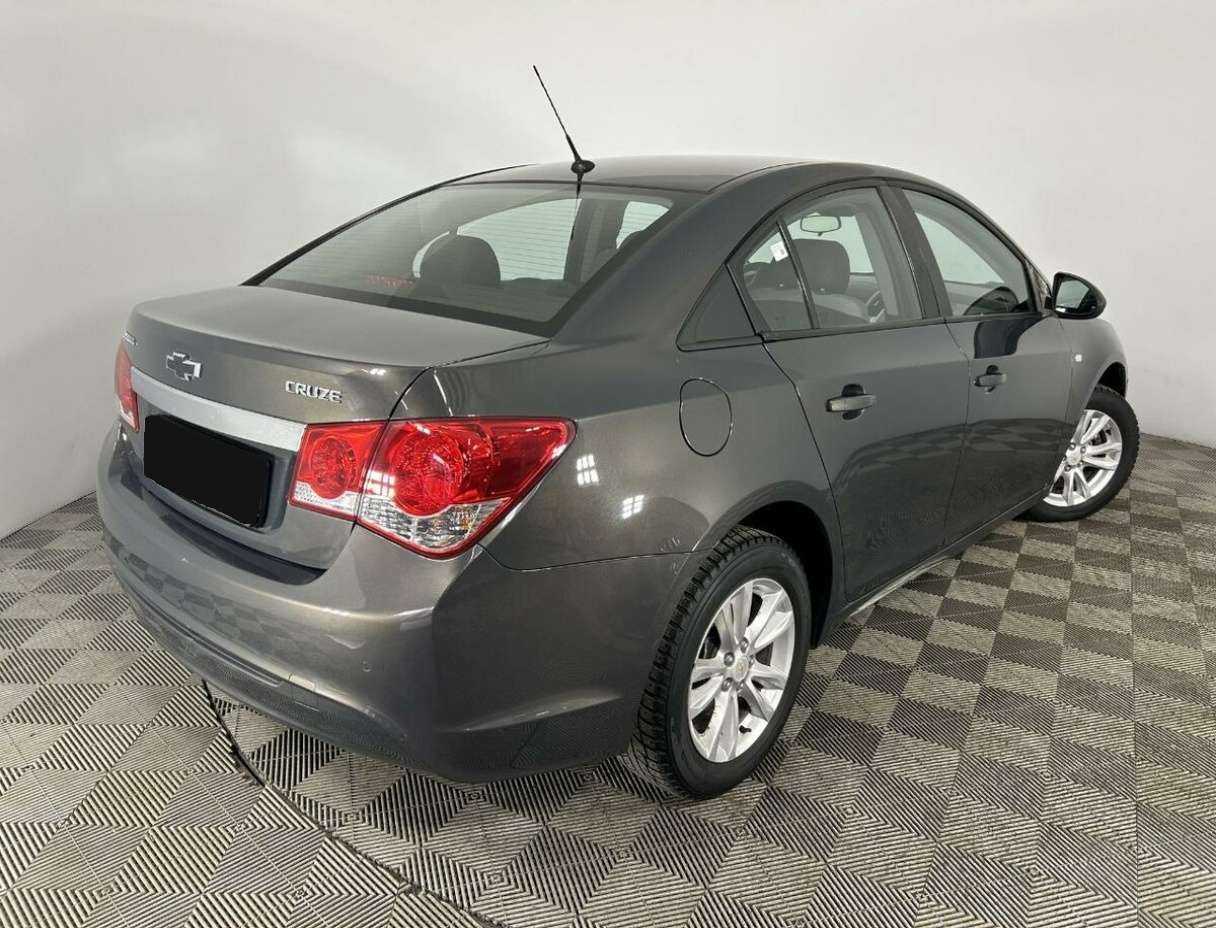 Купить Chevrolet Cruze с пробегом. Фото: #5