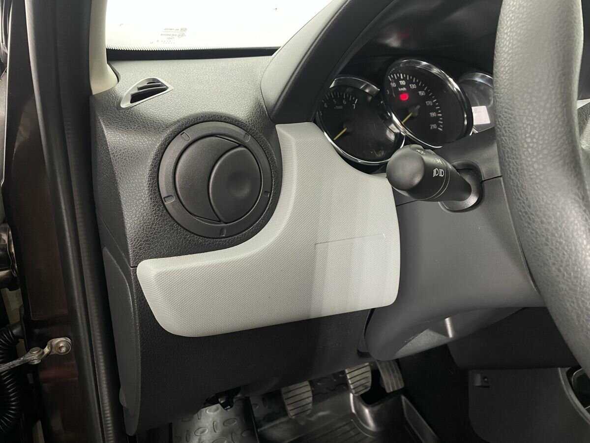 Купить Renault Duster с пробегом. Фото: #8