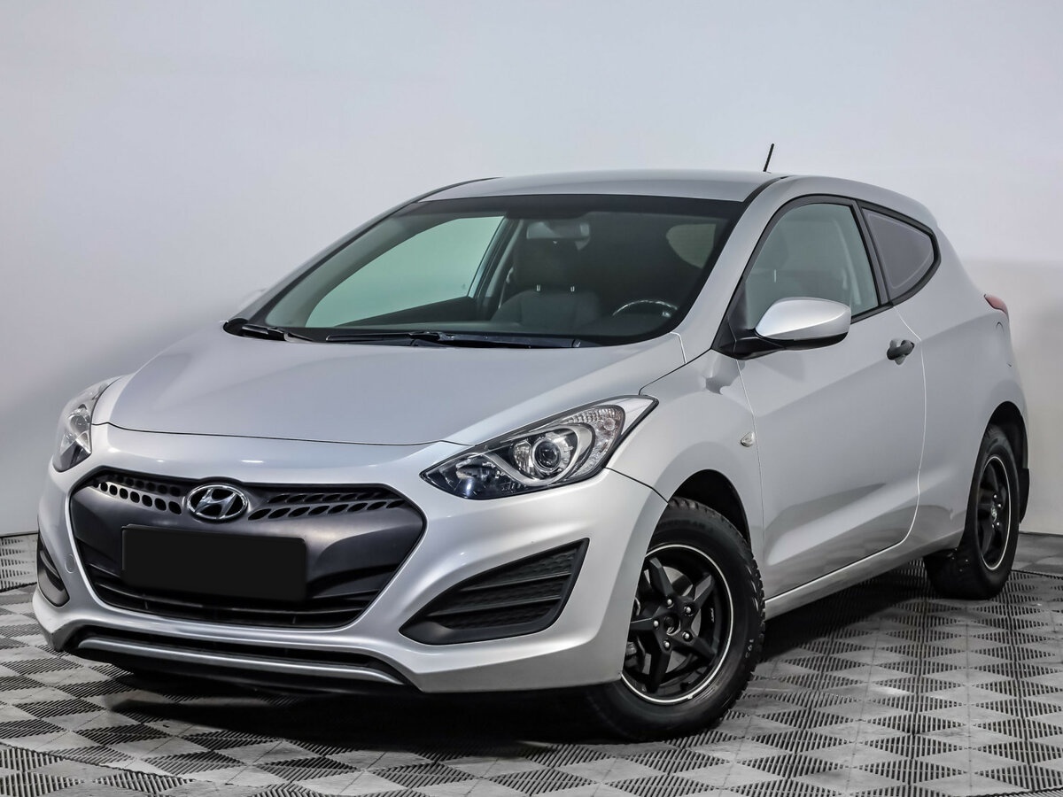 Купить Hyundai i30 с пробегом. Фото: #0