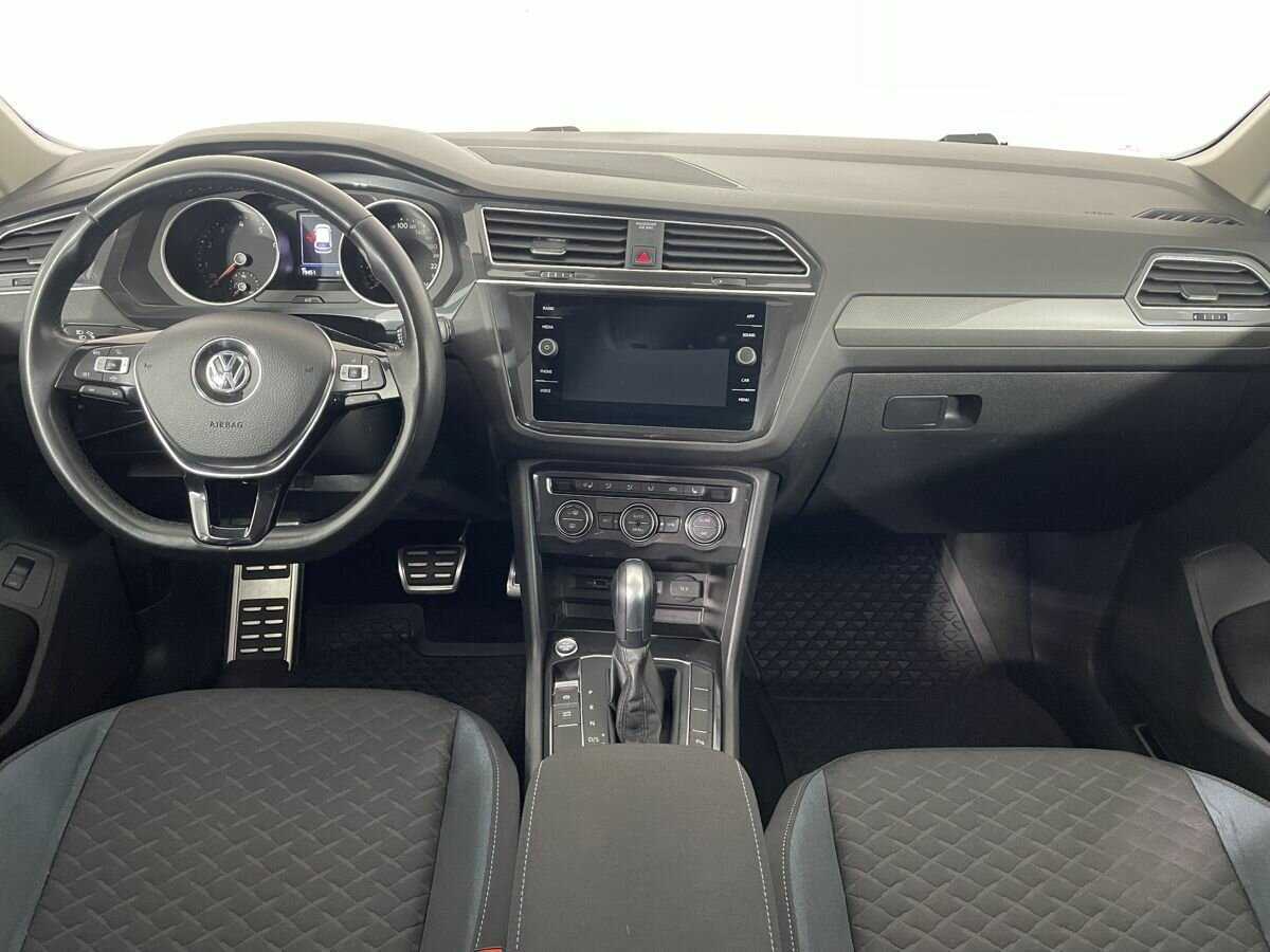 Купить Volkswagen Tiguan с пробегом. Фото: #6