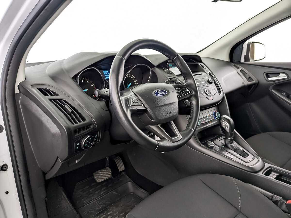 Купить Ford Focus с пробегом. Фото: #15