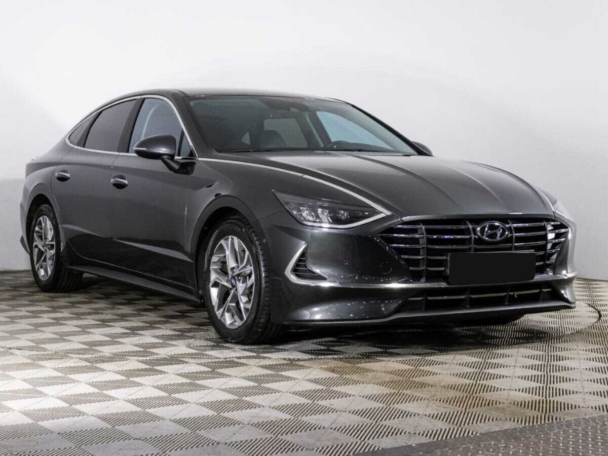 Купить Hyundai Sonata с пробегом. Фото: #2