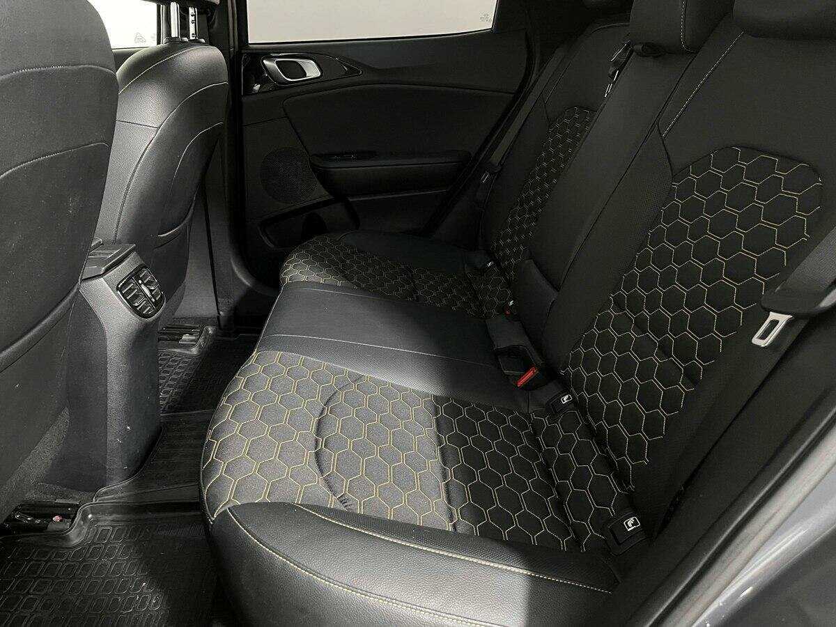 Купить Kia XCeed с пробегом. Фото: #9