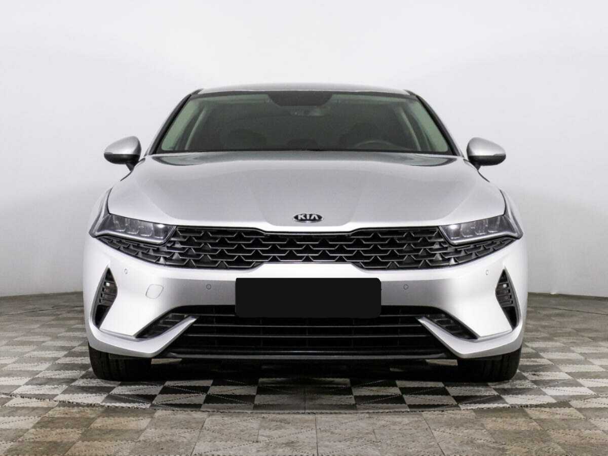 Купить Kia K5 с пробегом. Фото: #1