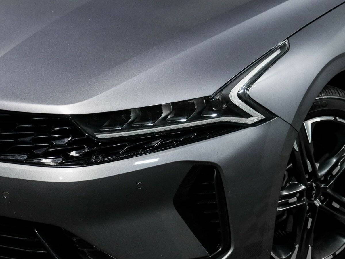 Купить Kia K5 с пробегом. Фото: #10