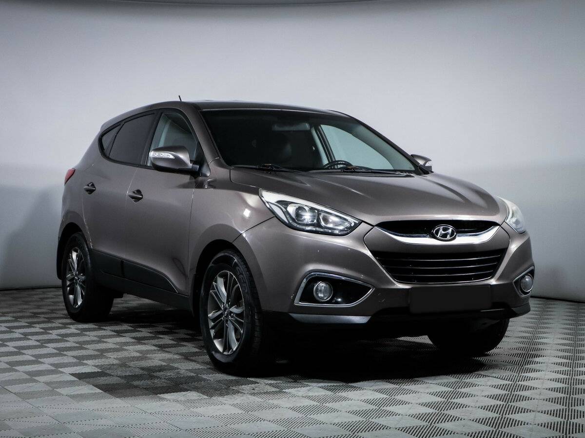 Купить Hyundai ix35 с пробегом. Фото: #2