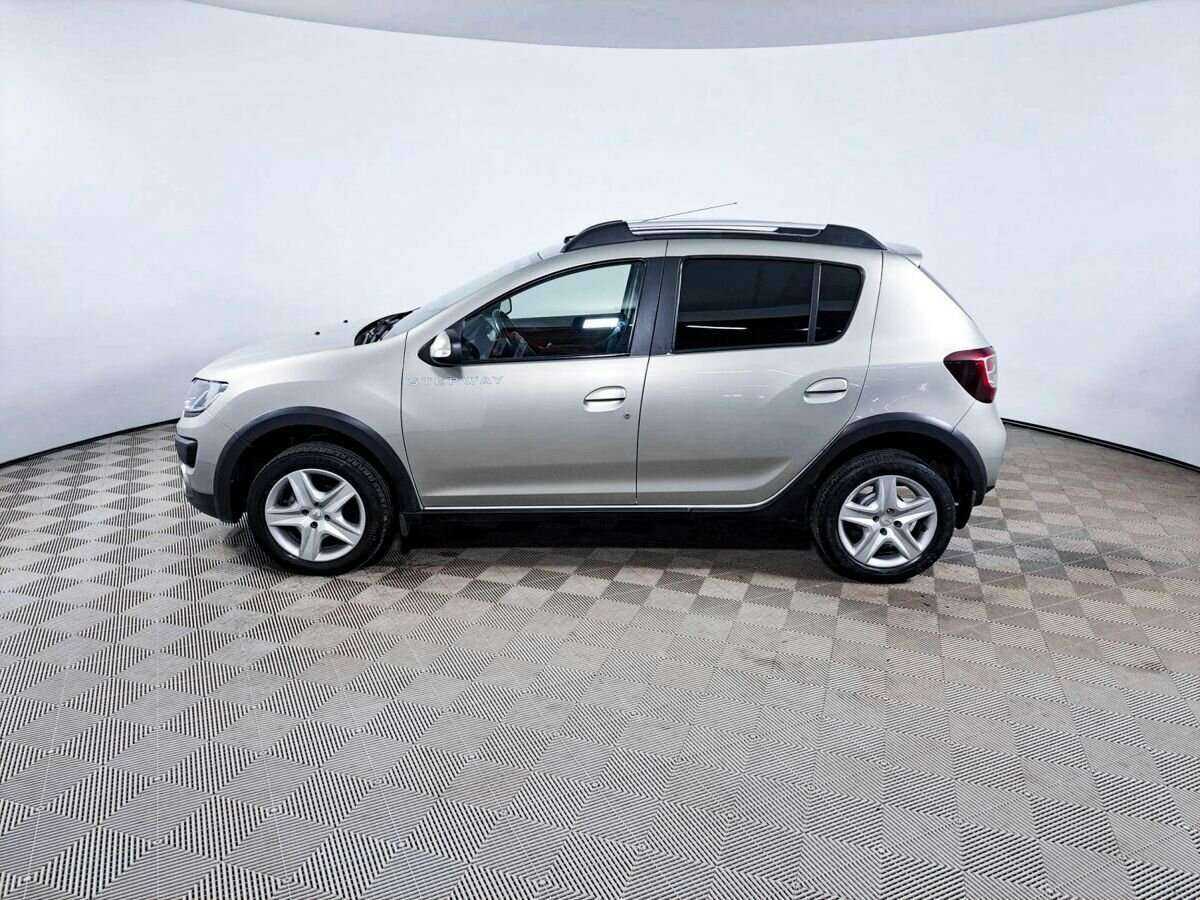 Купить Renault Sandero с пробегом. Фото: #7