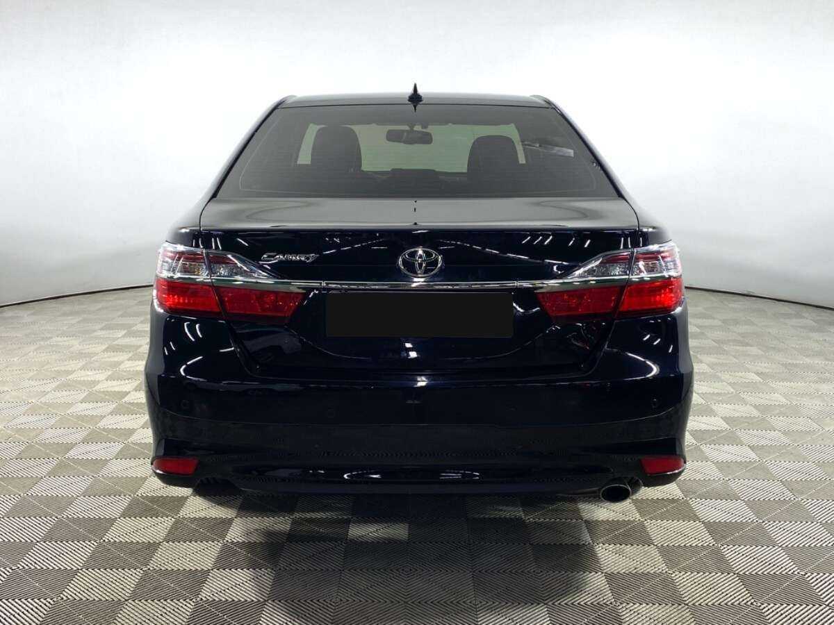 Купить Toyota Camry с пробегом. Фото: #5