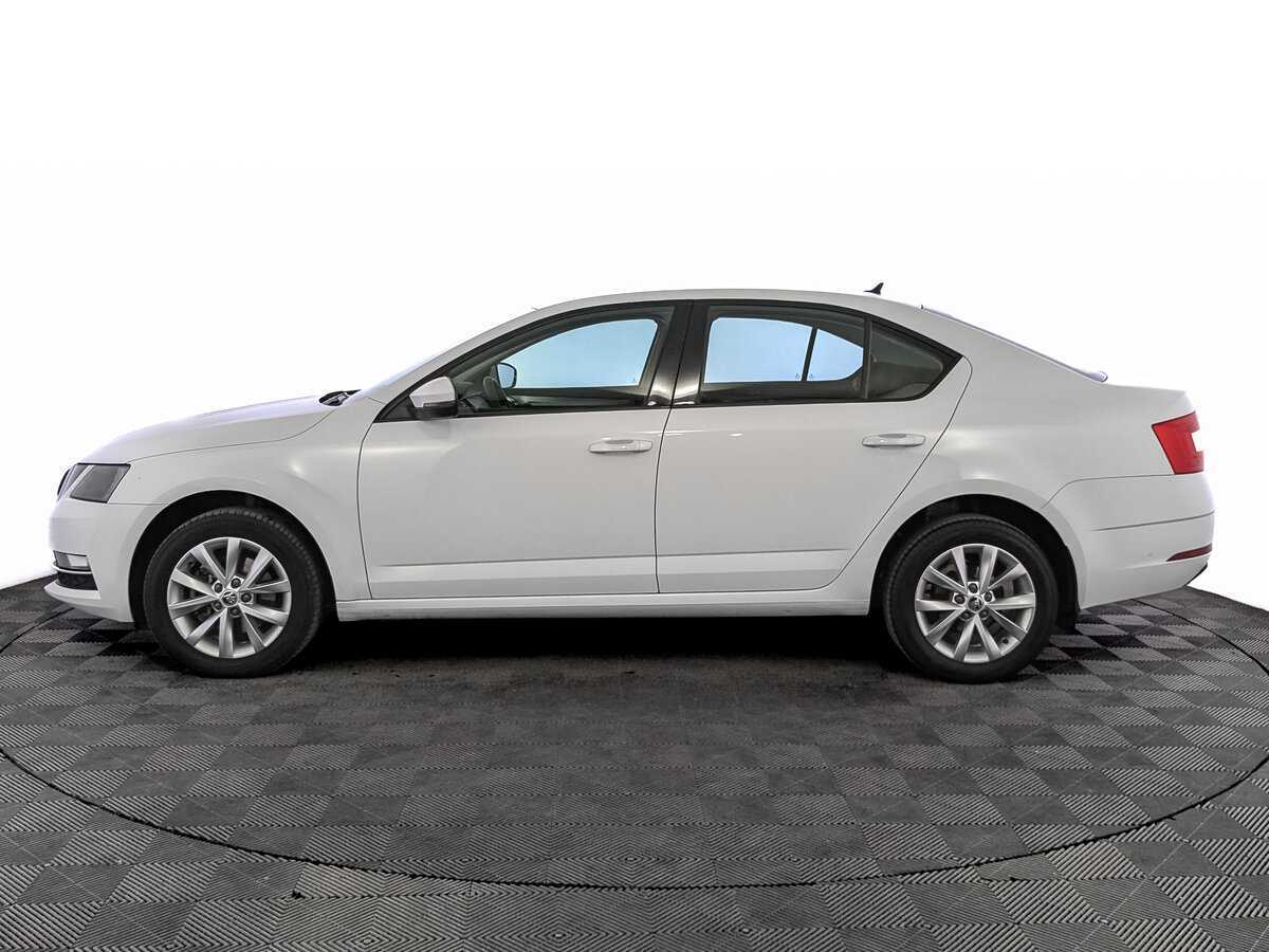 Купить Skoda Octavia с пробегом. Фото: #7