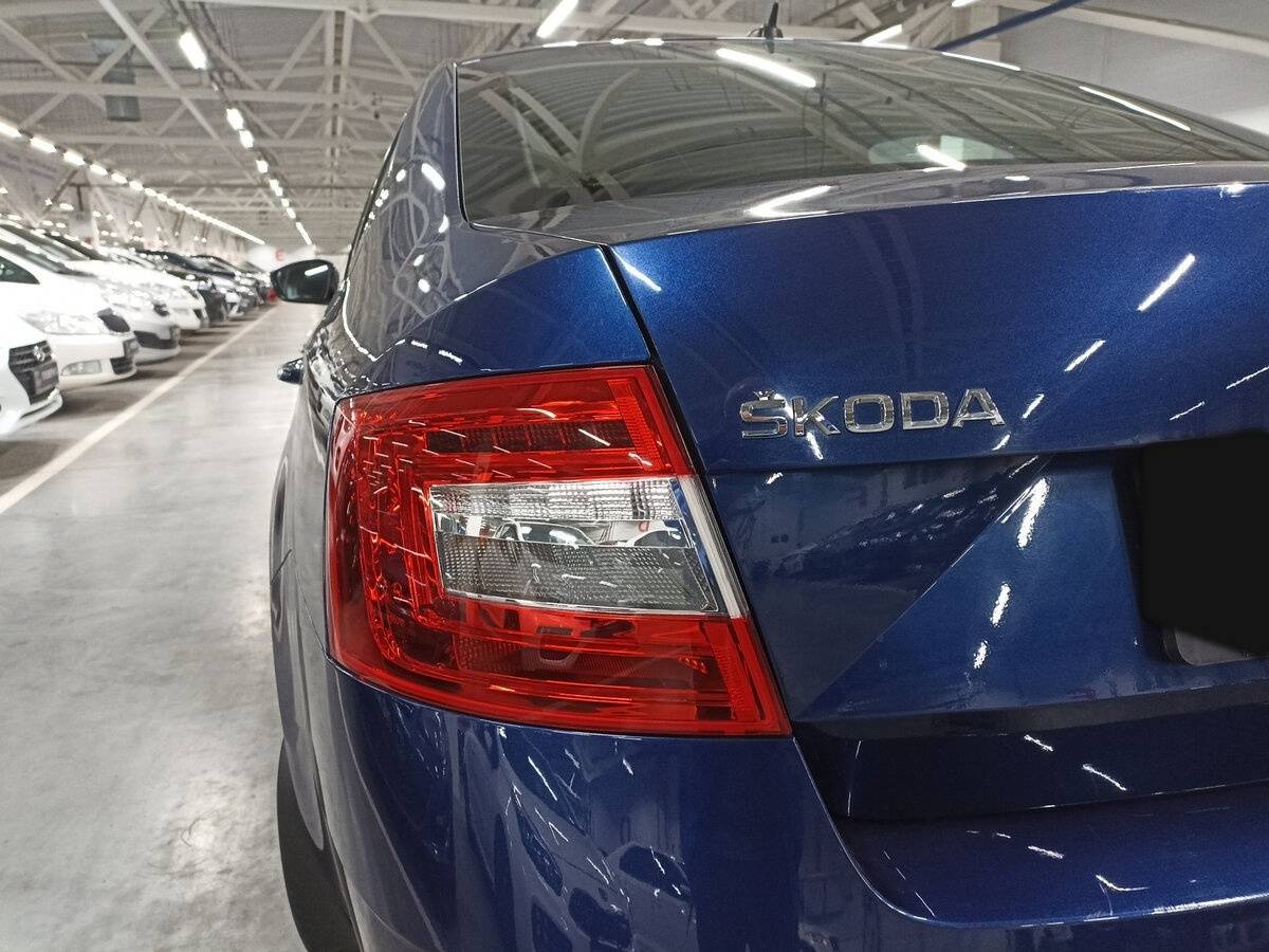 Купить Skoda Octavia с пробегом. Фото: #8
