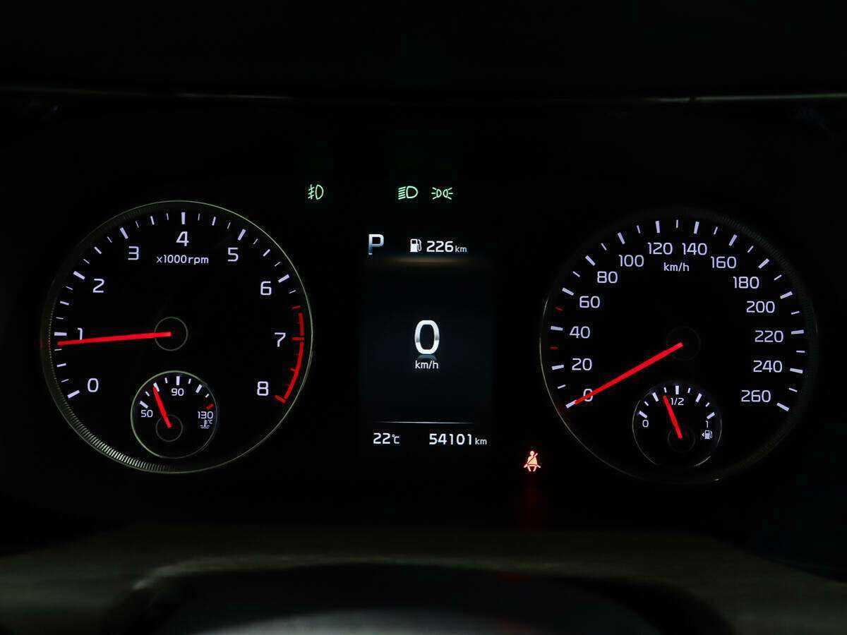 Купить Kia K5 с пробегом. Фото: #13