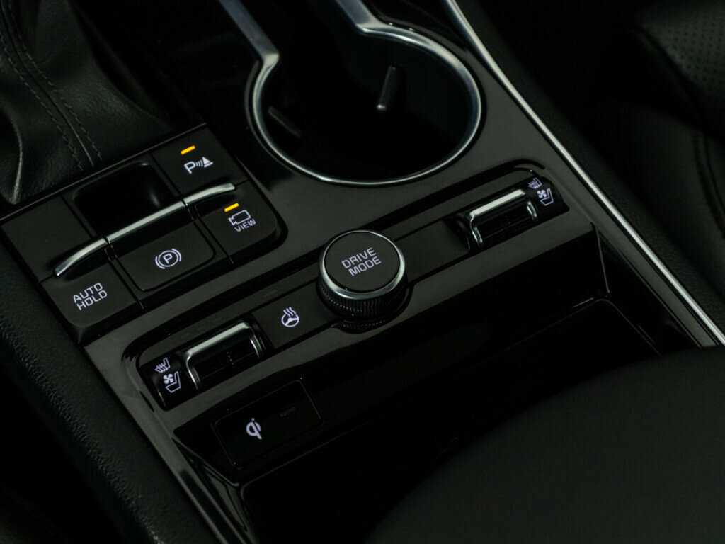 Купить Kia K5 с пробегом. Фото: #21