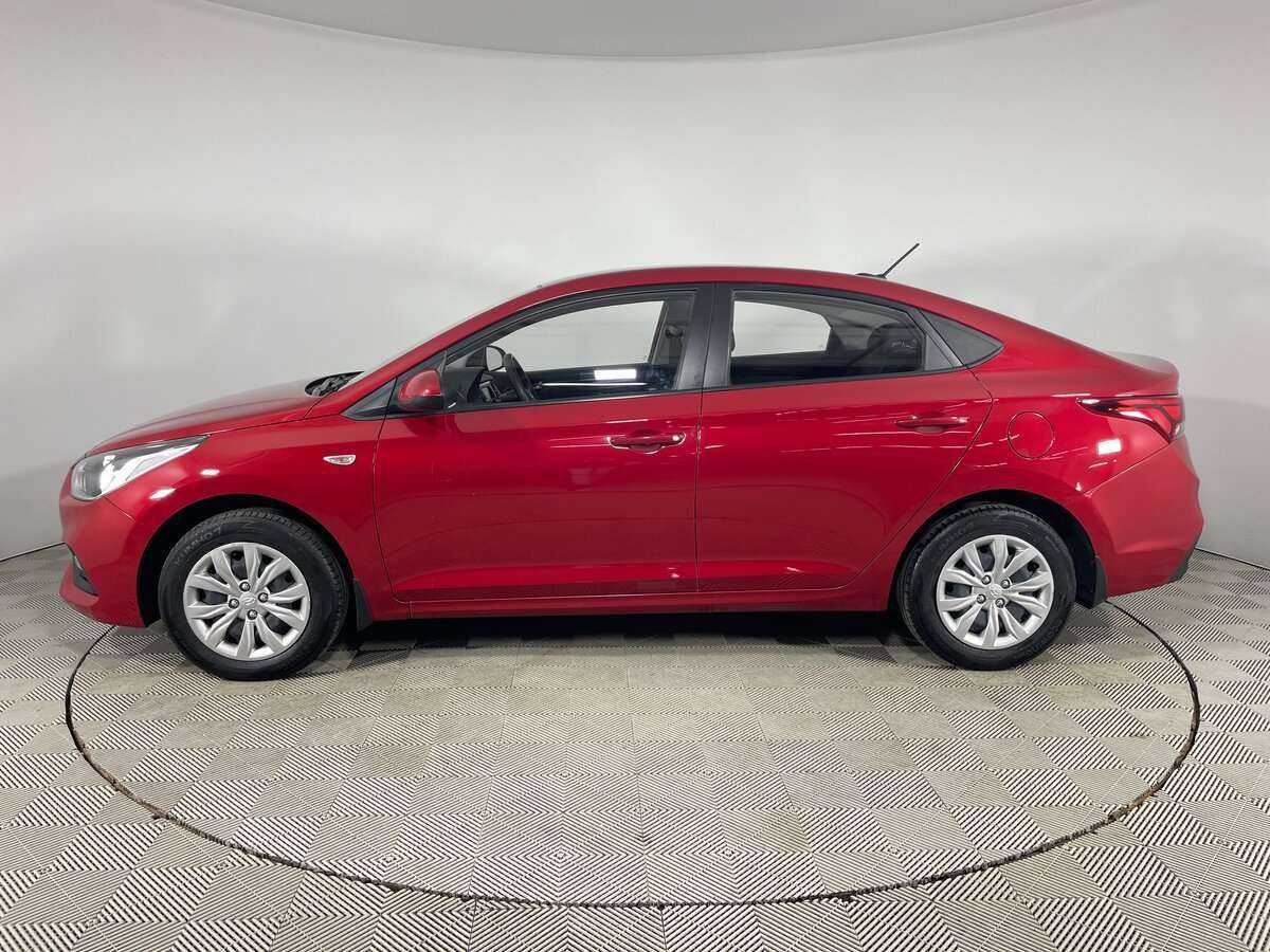 Купить Hyundai Solaris с пробегом. Фото: #7