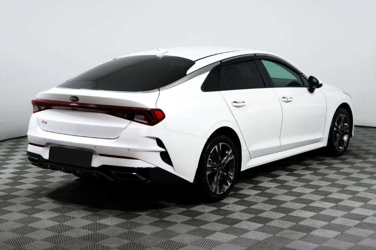 Купить Kia K5 с пробегом. Фото: #4