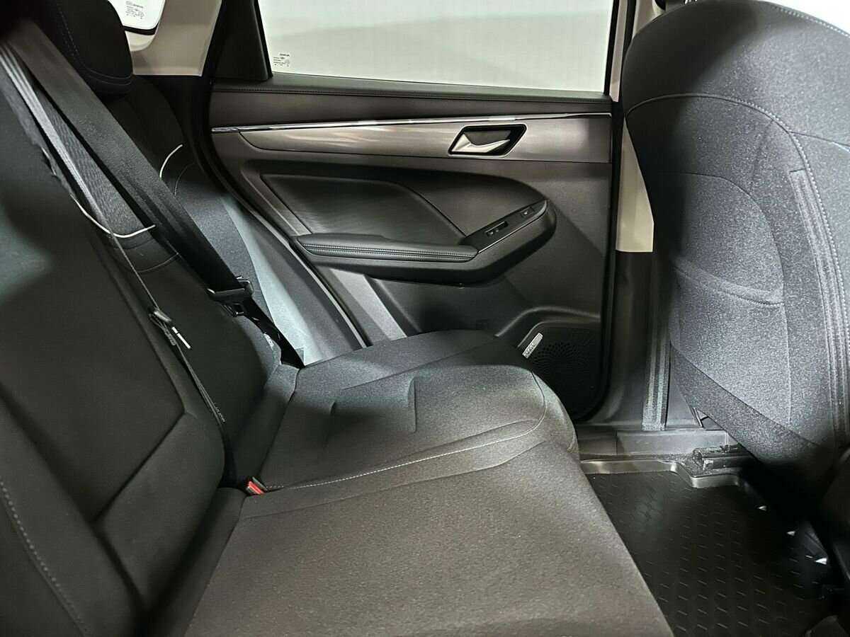 Купить Haval Jolion с пробегом. Фото: #10