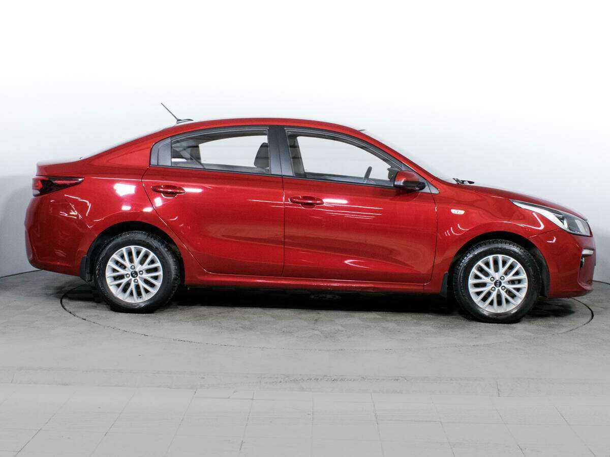 Купить Kia Rio с пробегом. Фото: #3