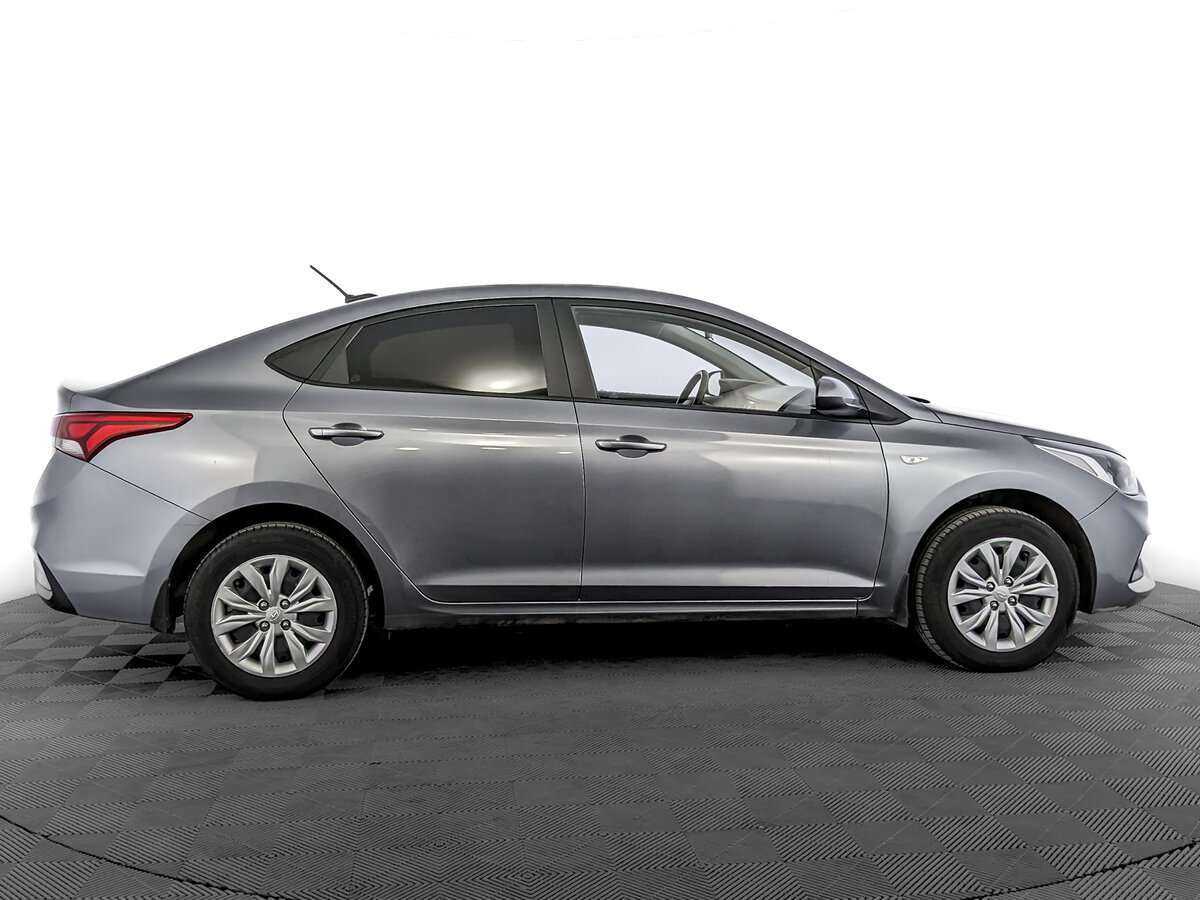 Купить Hyundai Solaris с пробегом. Фото: #3