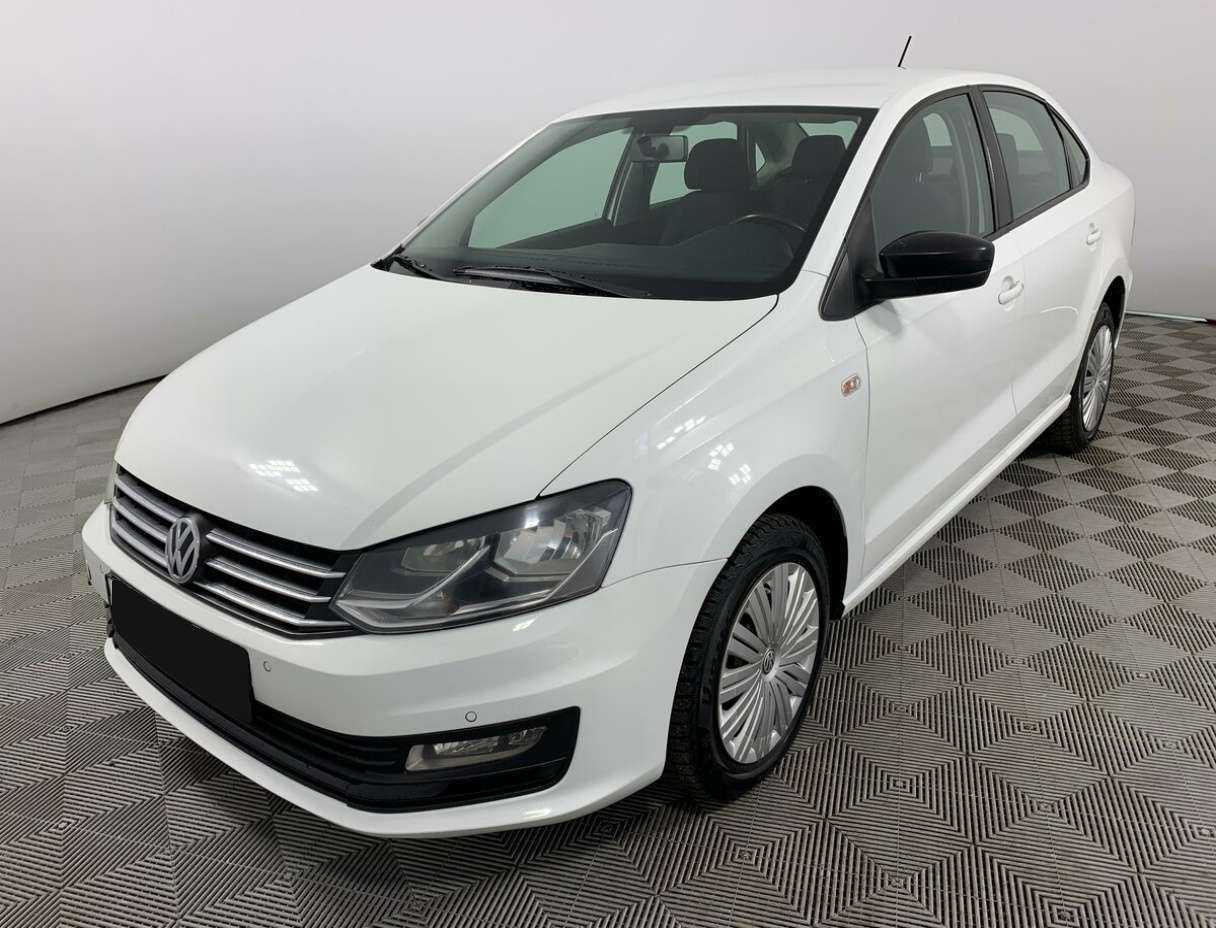 Купить Volkswagen Polo с пробегом. Посмотреть фото