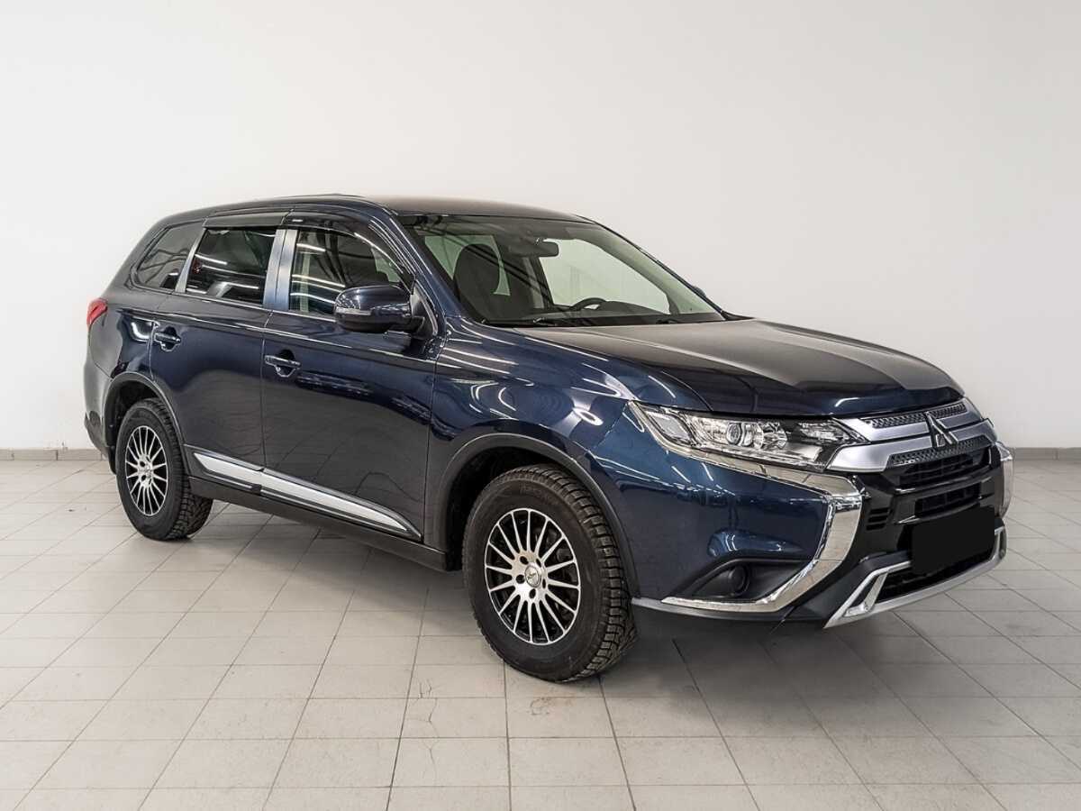 Купить Mitsubishi Outlander с пробегом. Фото: #2