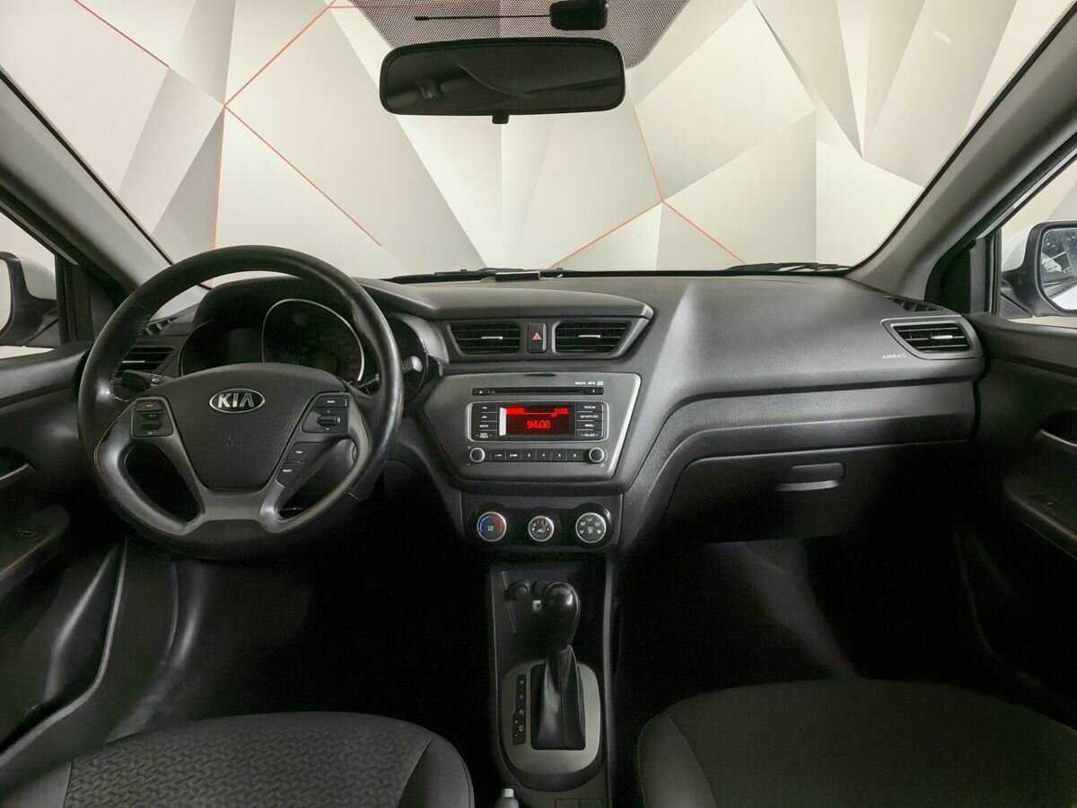 Купить Kia Rio с пробегом. Фото: #9