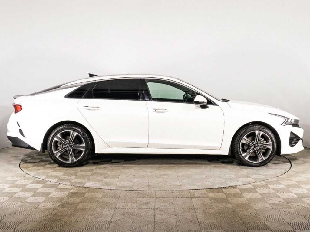 Купить Kia K5 с пробегом. Фото: #3