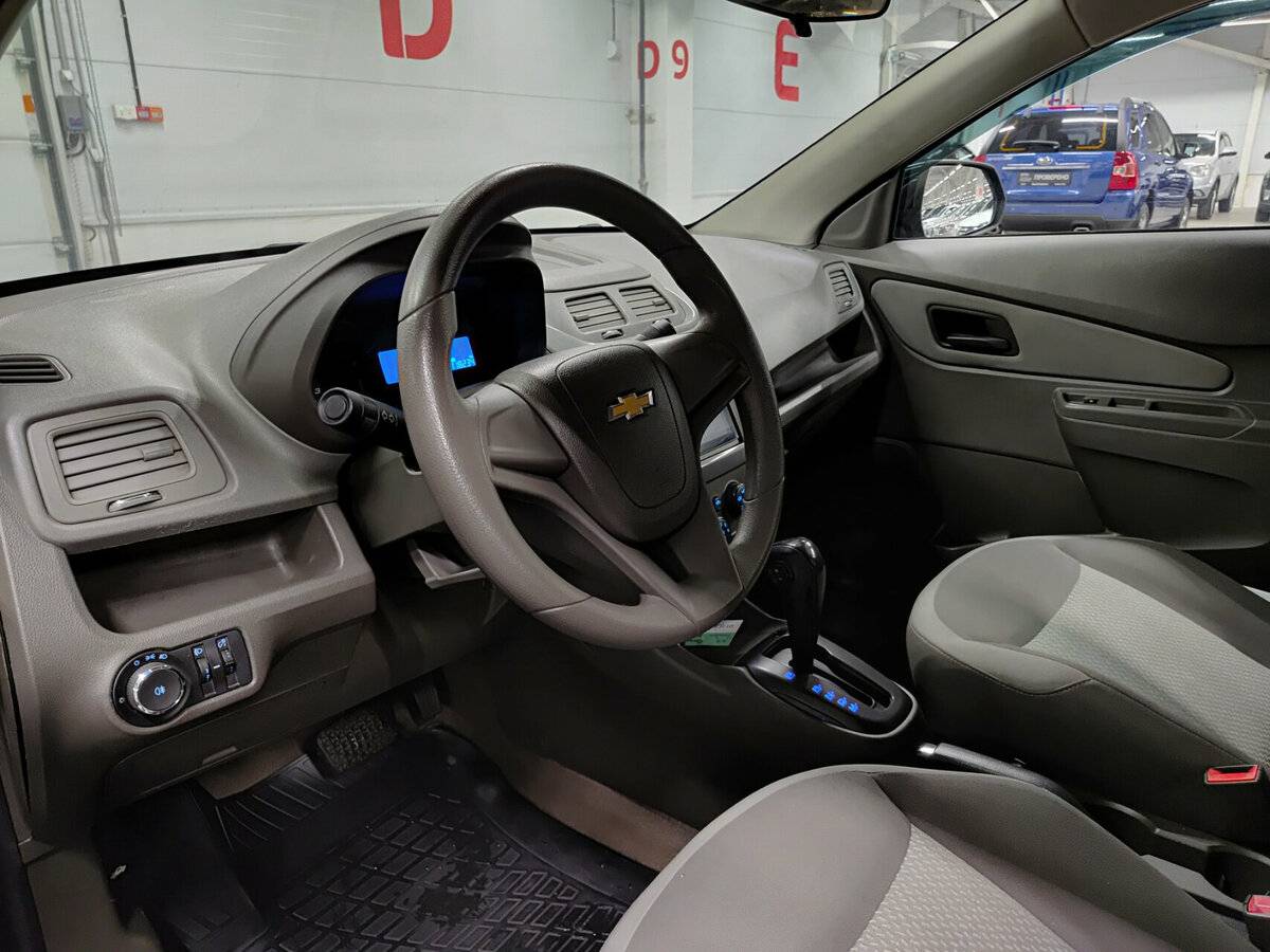 Купить Chevrolet Cobalt с пробегом. Фото: #13