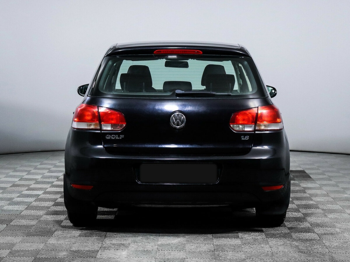 Купить Volkswagen Golf с пробегом. Фото: #4