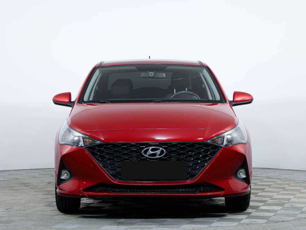 Купить Hyundai Solaris с пробегом. Посмотреть фото