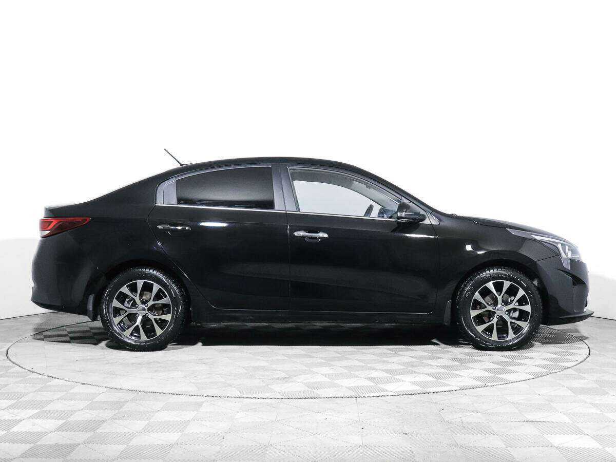 Купить Kia Rio с пробегом. Фото: #3