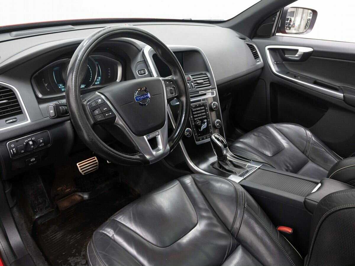 Купить Volvo XC60 с пробегом. Фото: #7