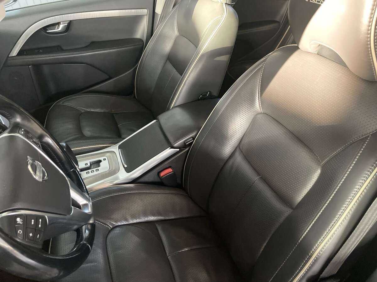 Купить Volvo XC70 с пробегом. Фото: #16