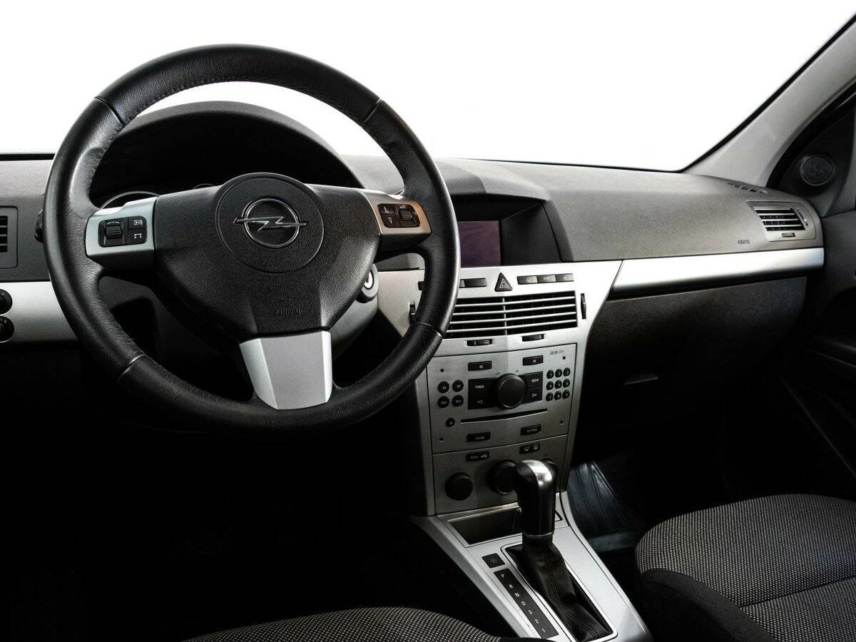 Купить Opel Astra с пробегом. Фото: #10