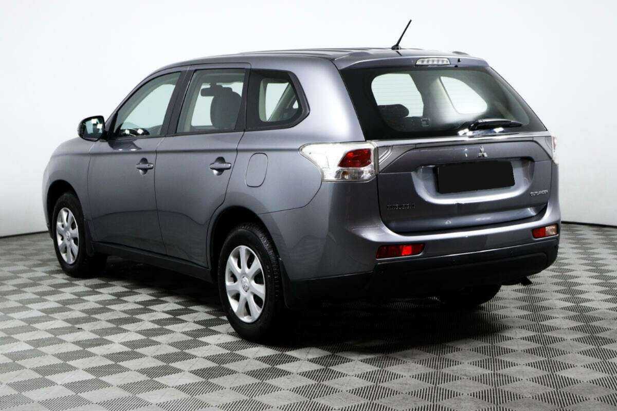 Купить Mitsubishi Outlander с пробегом. Фото: #6